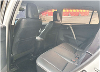 2018年TOYOTA RAV4💯 一手女用優質美車👍歲末寒冬迎春大放送~凡購車現折3萬~ 強力過件 協助辦理銀行貸款 LINE: goo5168 洽 0912-423-585 宋小姐  第5張縮圖