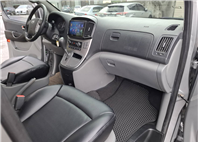 2018 HYUNDAI STAREX 2.5 柴油｜8人座 銀色・實在・耐用，就是生財工具 歡迎私訊 / 電洽預約看車LINE：goo5168  洽詢電話：0912423585 宋小姐貸款專辦，強力過件   第7張縮圖