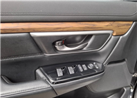 2018 HONDA CR-V  全景天窗 超大空間後座不壓迫 電動椅 恆溫空調 ACC 主動跟車 循跡防滑 ABS 電尾門  歡迎預約賞車LINE：goo5168 洽詢電話：0912423585 宋小姐 貸款專辦 強力過件   第4張縮圖