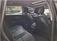 2018 HONDA CR-V  全景天窗 超大空間後座不壓迫 電動椅 恆溫空調 ACC 主動跟車 循跡防滑 ABS 電尾門  歡迎預約賞車LINE：goo5168 洽詢電話：0912423585 宋小姐 貸款專辦 強力過件   第8張縮圖