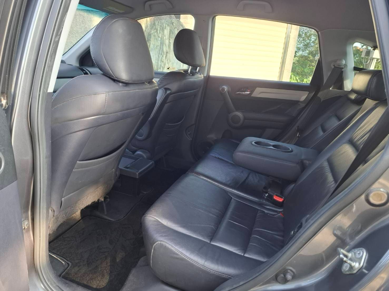 2010年 HONDA CR-V VTi 2.4 女用一手車 實跑22.6萬 車況優 經典CR-V實用又超值 LINE：goo5168 洽詢電話：0912423585 宋小姐 貸款專辦，強力過件！  第6張相片