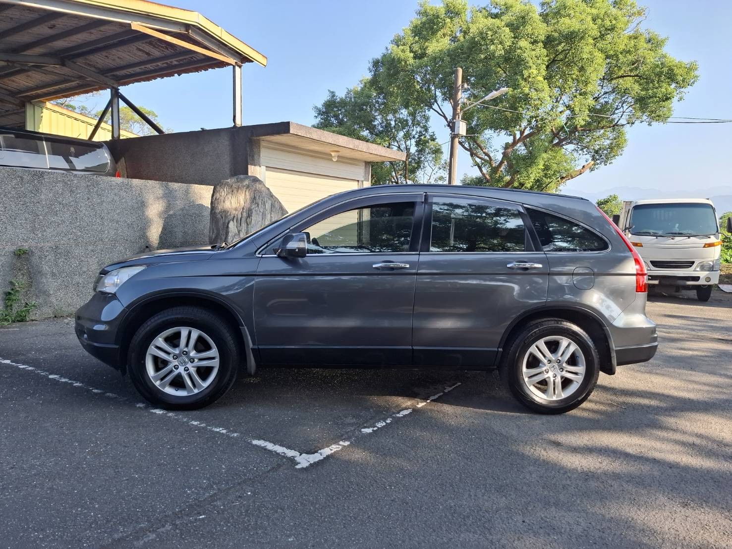 2010年 HONDA CR-V VTi 2.4 女用一手車 實跑22.6萬 車況優 經典CR-V實用又超值 LINE：goo5168 洽詢電話：0912423585 宋小姐 貸款專辦，強力過件！  第10張相片
