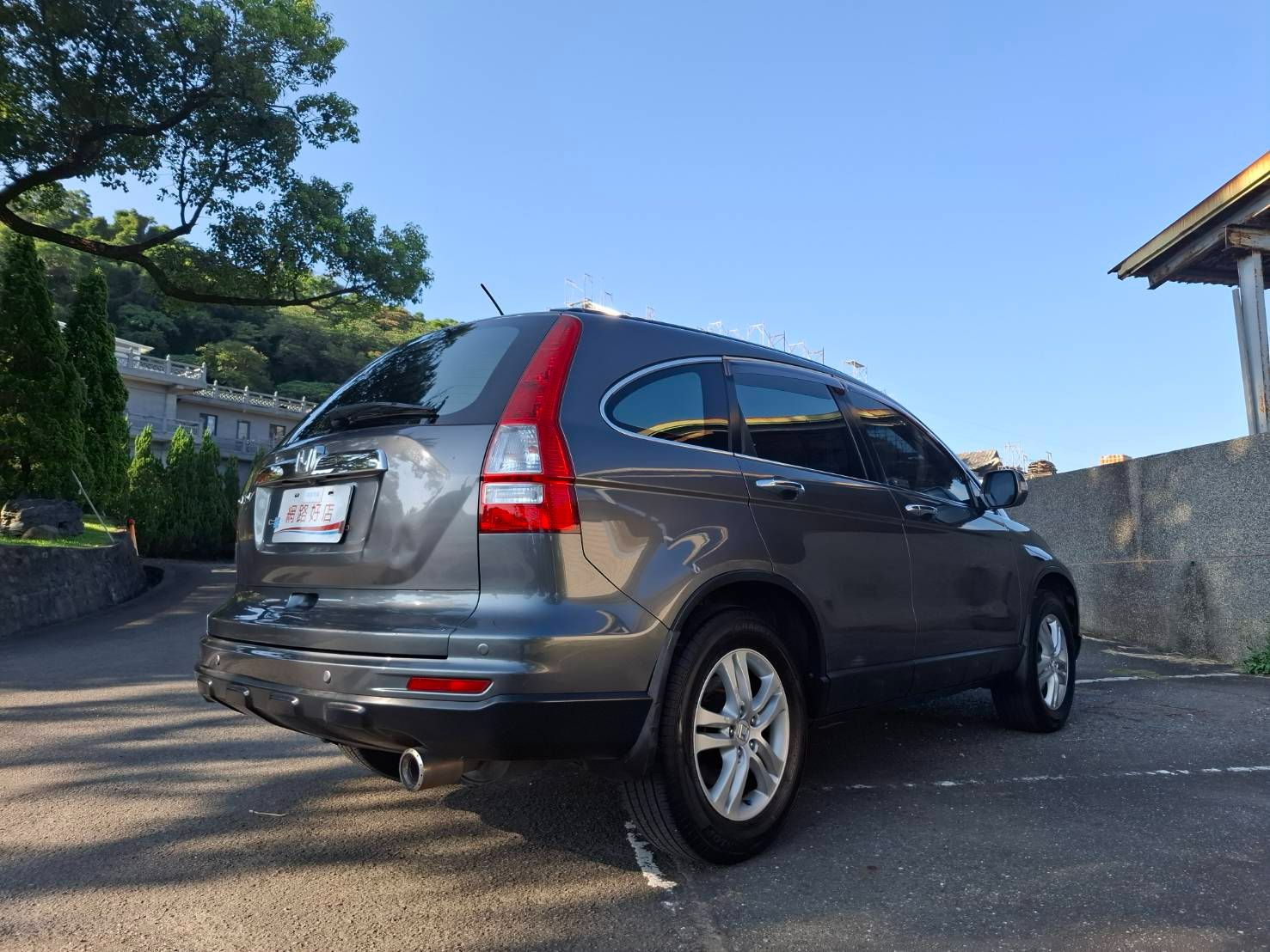 2010年 HONDA CR-V VTi 2.4 女用一手車 實跑22.6萬 車況優 經典CR-V實用又超值 LINE：goo5168 洽詢電話：0912423585 宋小姐 貸款專辦，強力過件！  第15張相片
