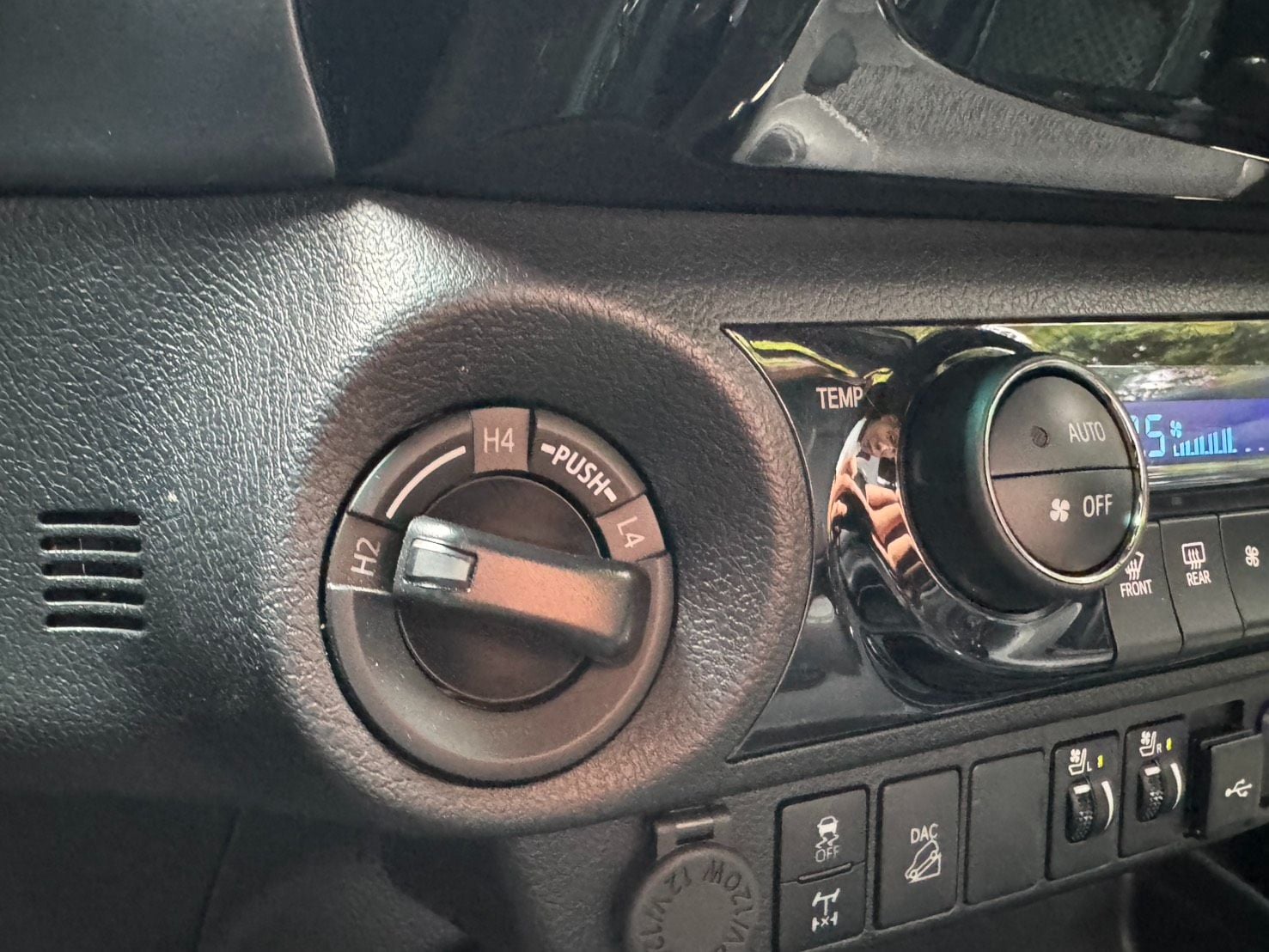 市場跑最少也是最便宜的Hilux  第9張相片