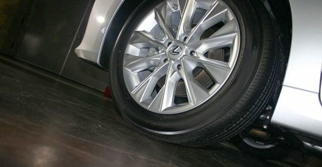 2015 Lexus ES 250頂級版  第2張相片