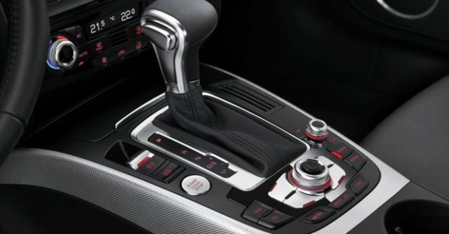 2016 Audi A5 Coupe 45 TFSI quattro  第10張相片