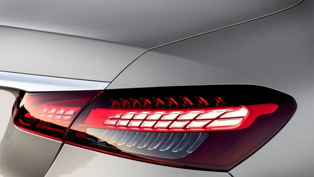 2021 M-Benz E-Class Sedan E200 Avantgarde  第5張相片