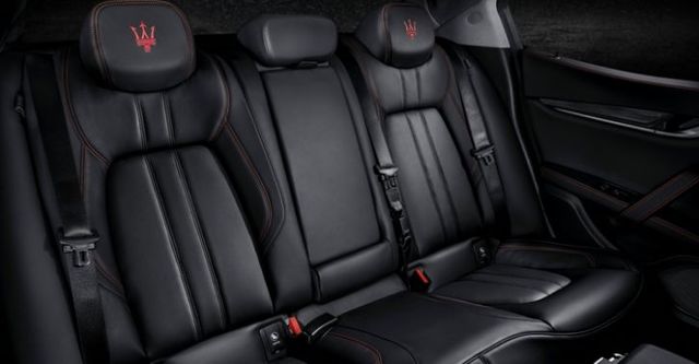 2018 Maserati Ghibli S Q4  GranSport  第10張相片