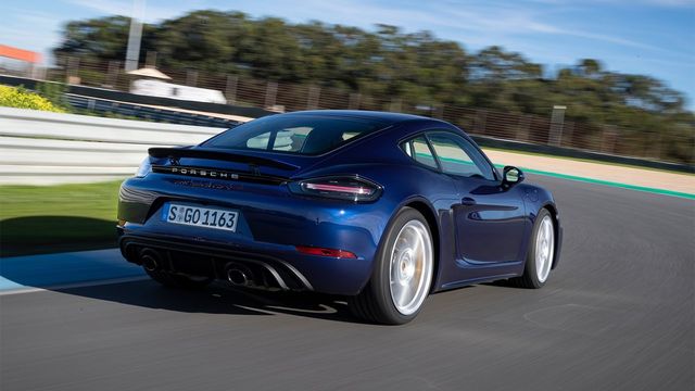 2022 Porsche Cayman GTS 4.0  第2張相片