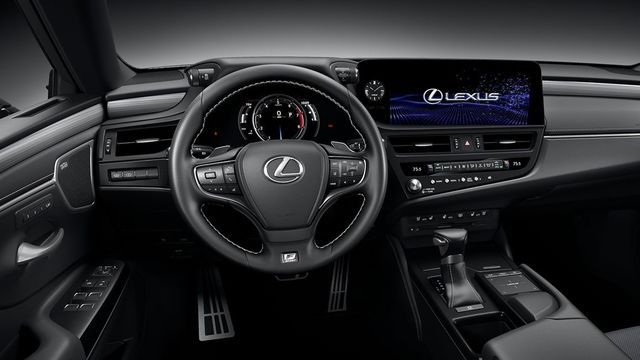 2022 Lexus ES 250 F Sport  第6張相片