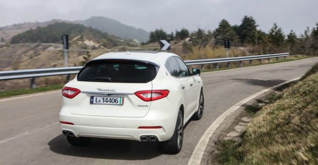2017 Maserati Levante S  第2張相片