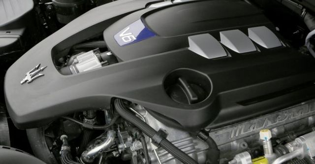 2017 Maserati Levante S  第8張相片