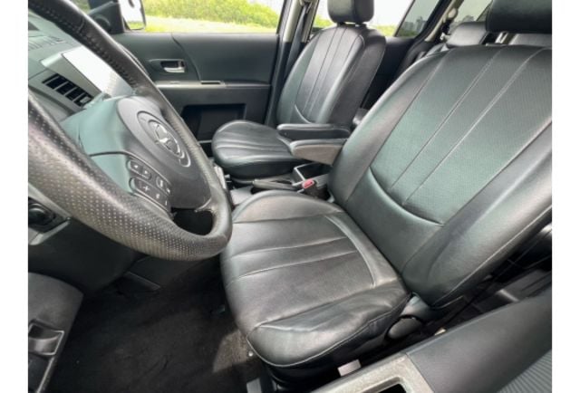 Mazda MAZDA5  第7張相片