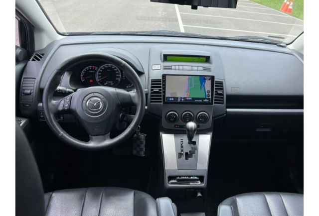 Mazda MAZDA5  第8張相片