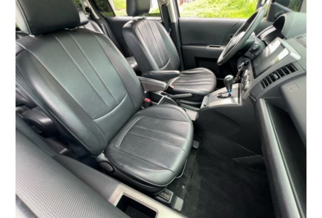 Mazda MAZDA5  第9張相片