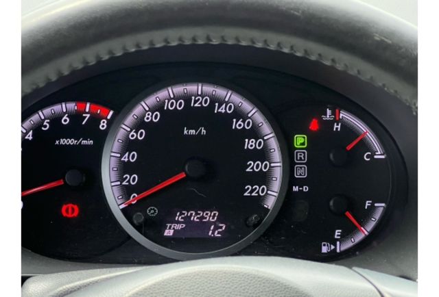 Mazda MAZDA5  第11張相片