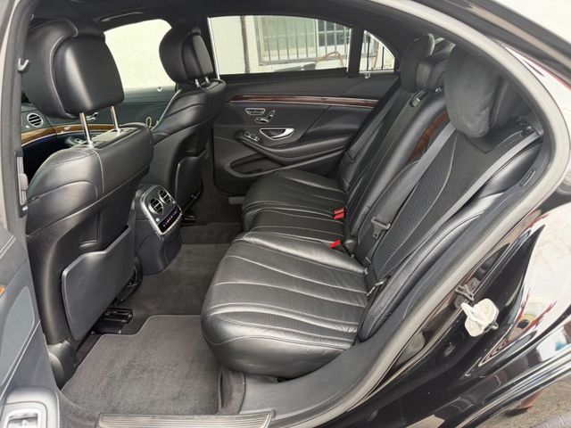 Mercedes-Benz/賓士 S400  第2張相片