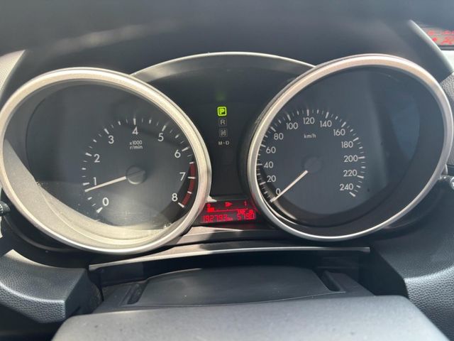 Mazda Mazda5  第9張相片
