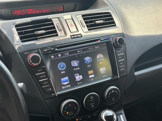 Mazda Mazda5  第10張相片