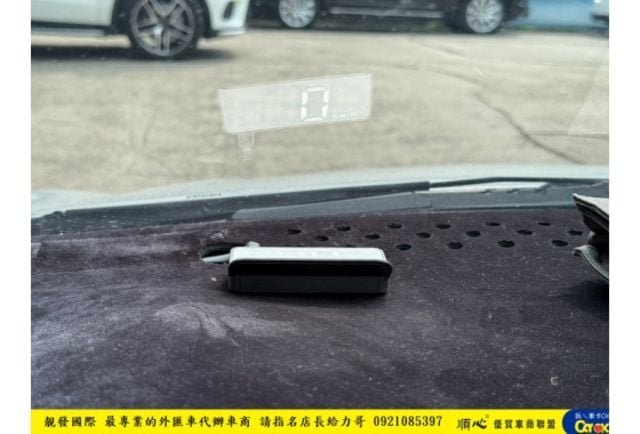 TOYOTA YARIS 2018年 1.5 銀 2627  第7張相片