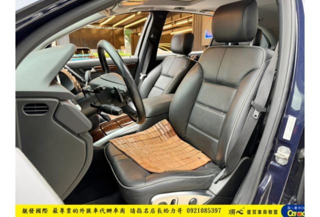 BENZ R350 CDI 4MATIC 2011年 3.0 深藍 9555  第3張相片