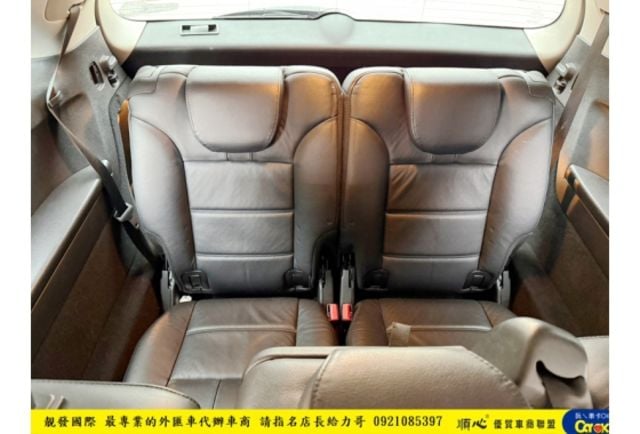 BENZ R350 CDI 4MATIC 2011年 3.0 深藍 9555  第5張相片