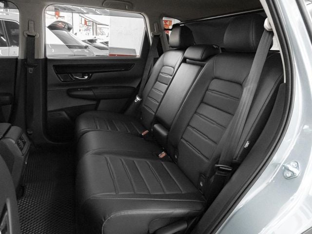 Honda CR-V  第12張相片