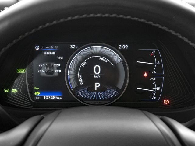 Lexus UX  第7張相片