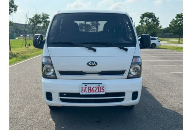 Kia KAON  第2張相片