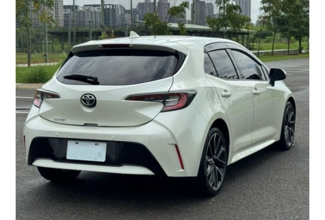 Toyota AURIS  第3張相片