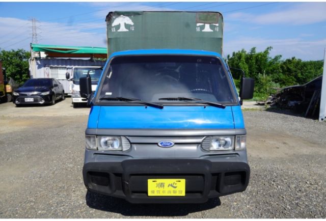 2013年 FORD 載卡多 蓬式 升降尾門 僅跑11萬 車況佳  第2張相片