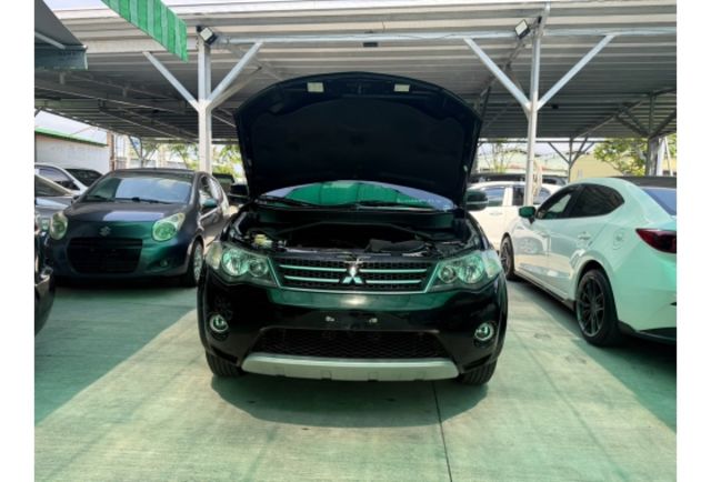 Mitsubishi OUTLANDER  第3張相片