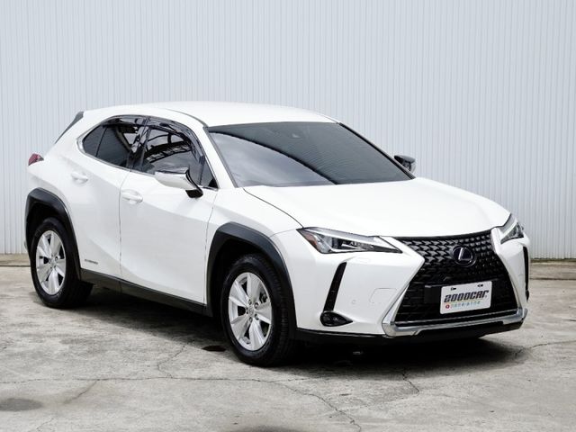 Lexus UX  第6張相片
