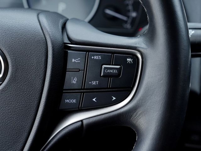 Lexus UX  第10張相片