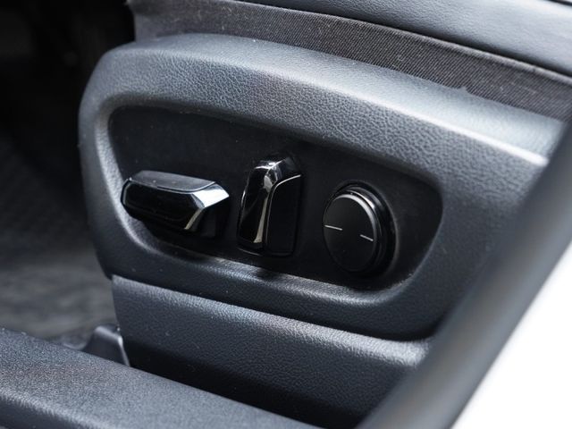 Lexus UX  第13張相片