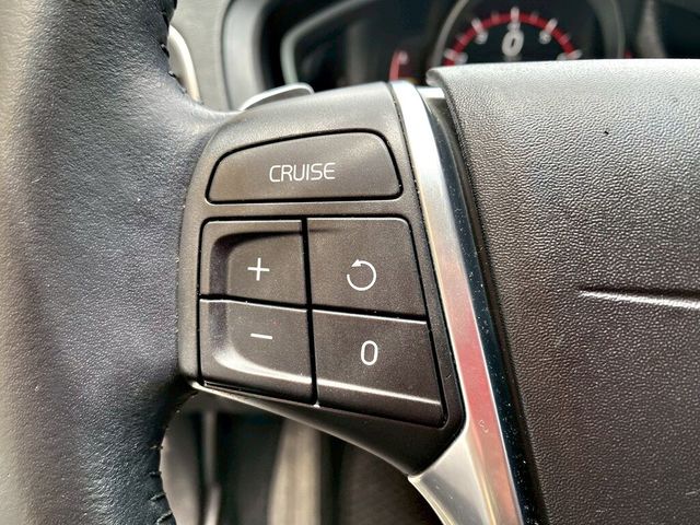 VOLVO富豪 V40  第4張相片