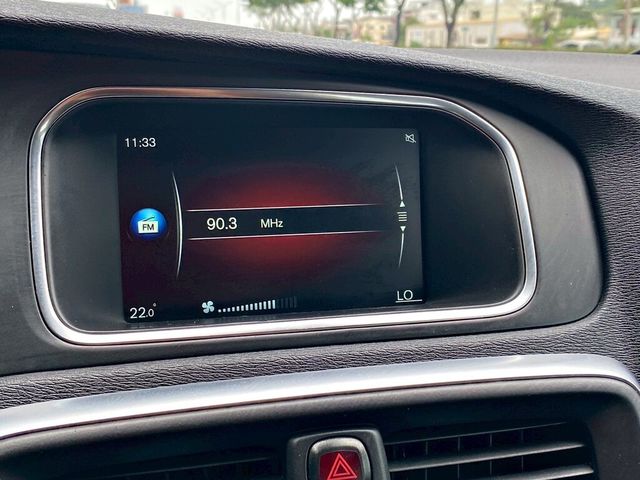 VOLVO富豪 V40  第14張相片
