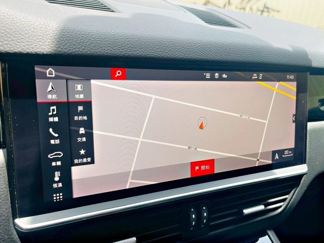 PORSCHE保時捷 CAYENNE  第14張相片