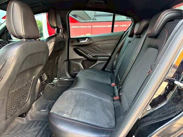 FORD福特 FOCUS  第10張相片