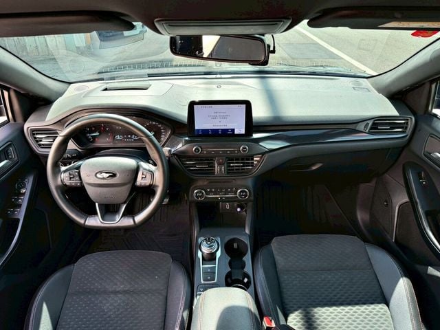 FORD福特 FOCUS  第11張相片