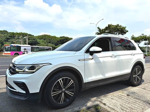 VOLKSWAGEN福斯 TIGUAN  第1張相片