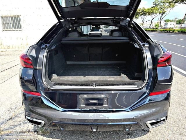 BMW寶馬 X6 XDRIVE40I  第3張相片