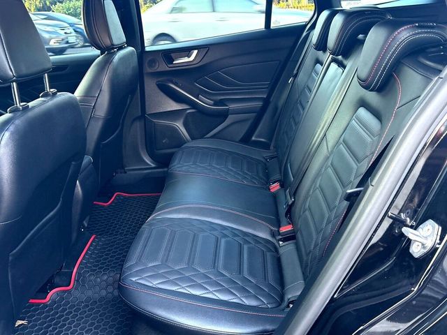 FORD福特 FOCUS WAGON  第6張相片