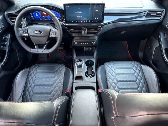 FORD福特 FOCUS WAGON  第7張相片