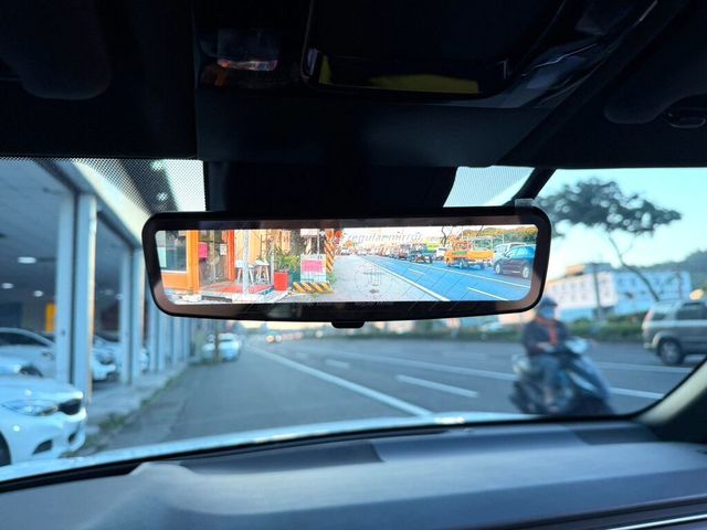 LEXUS凌志 LBX  第16張相片