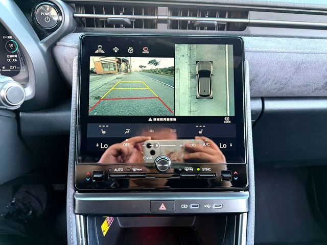 LEXUS凌志 LBX  第17張相片