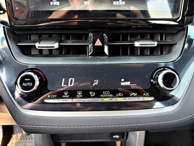 TOYOTA豐田 COROLLA CROSS HYBRID  第11張相片