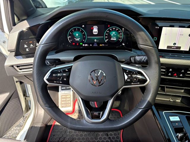 VOLKSWAGEN福斯 GOLF  第4張相片
