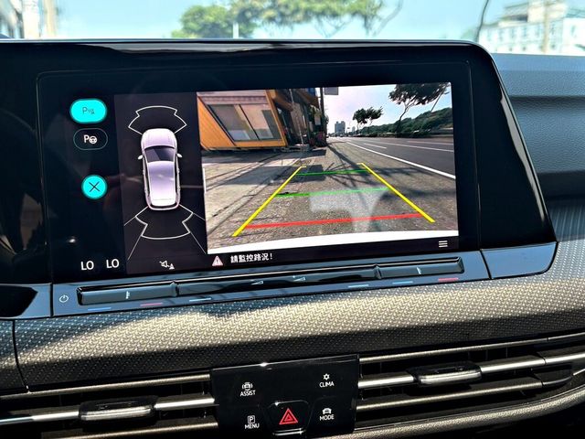 VOLKSWAGEN福斯 GOLF  第14張相片