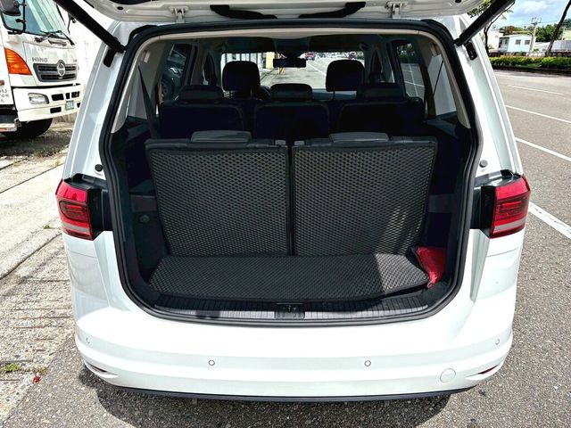 VOLKSWAGEN福斯 TOURAN  第3張相片